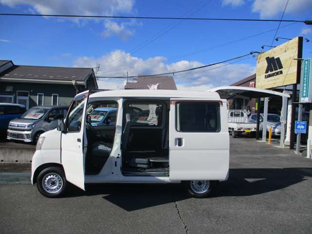 ダイハツ ハイゼットカーゴ ６６０ デラックス ハイルーフ ４ＷＤ H27年 (関東) 99