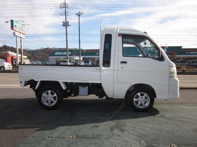 ダイハツ ハイゼットトラック ６６０ ジャンボ ３方開 ４ＷＤ H17年 (関東) 99