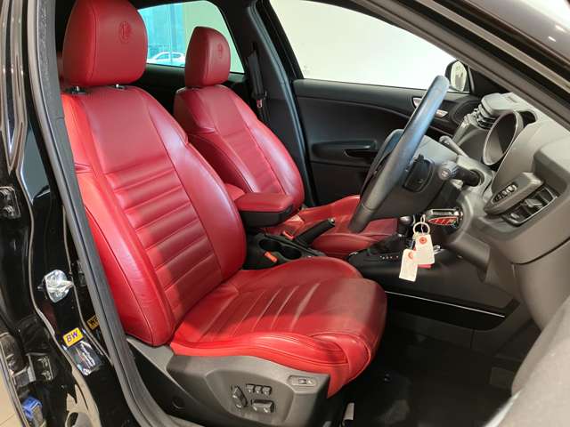 アルファロメオ ジュリエッタ スポルティーバ H25年 (近畿) 99