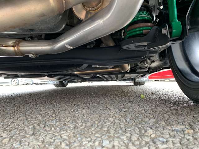 スズキ スイフト スポーツ １．４ R5年 (関東) 99