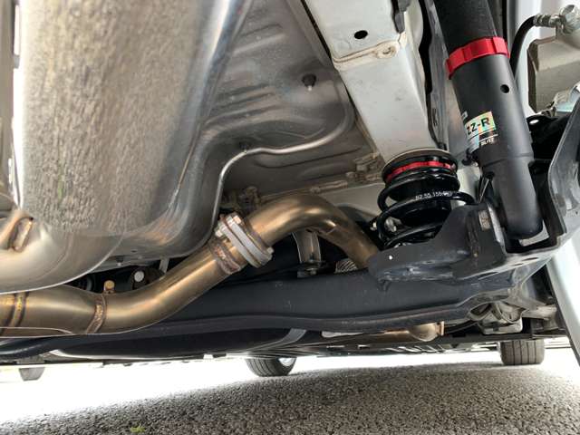 スズキ スイフト スポーツ １．４ R6年 (関東) 99
