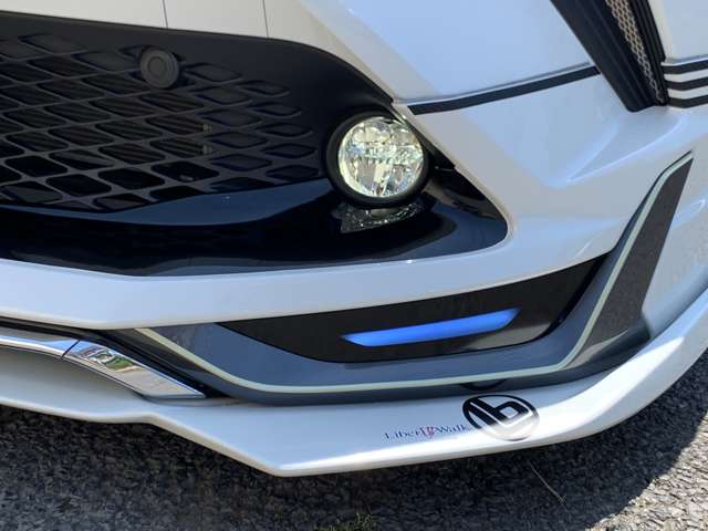 トヨタ Ｃ−ＨＲ ハイブリッド １．８ Ｇ H29年 (関東) 99