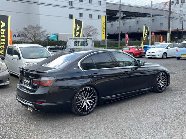 ＢＭＷ ３シリーズ ３３０ｅ　ラグジュアリー H28年 (関東) 99