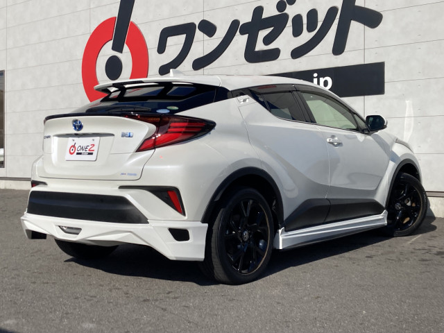 トヨタ Ｃ−ＨＲ ハイブリッド １．８ Ｇ モード ネロ セーフティ プラス R3年 (四国) 99