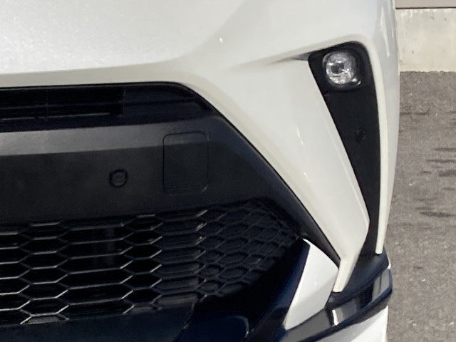 トヨタ Ｃ−ＨＲ ハイブリッド １．８ Ｇ モード ネロ セーフティ プラス R3年 (四国) 99