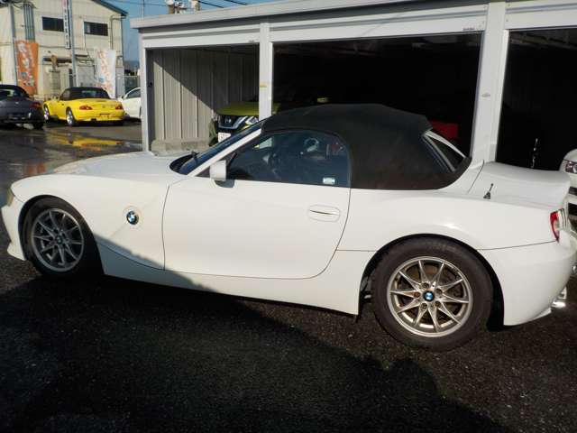 ＢＭＷ Ｚ４ ロードスター２．２Ｉ H17年 (関東) 99