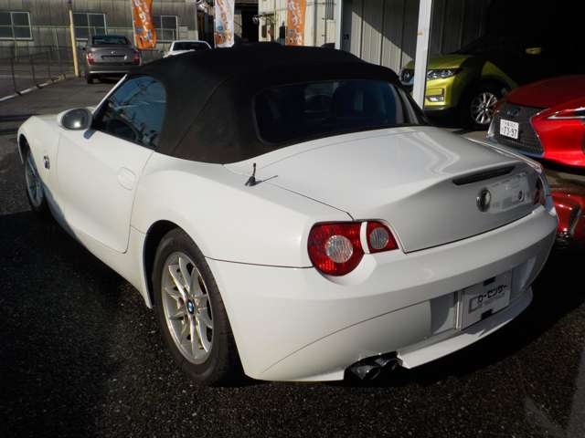 ＢＭＷ Ｚ４ ロードスター２．２Ｉ H17年 (関東) 99