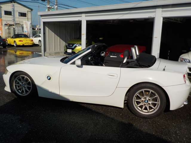 ＢＭＷ Ｚ４ ロードスター２．２Ｉ H17年 (関東) 99