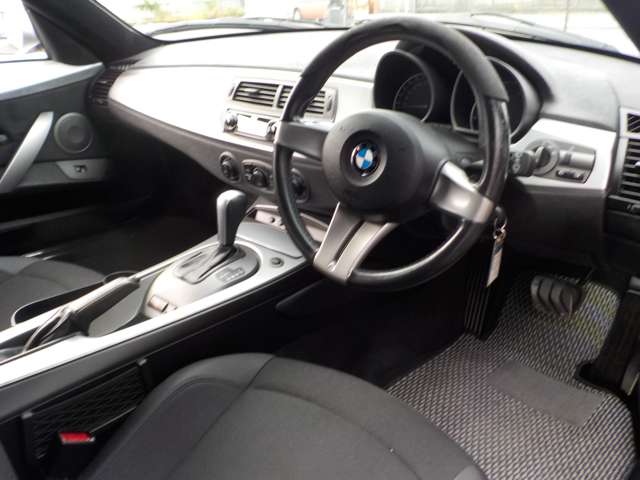 ＢＭＷ Ｚ４ ロードスター２．５Ｉ H16年 (関東) 99