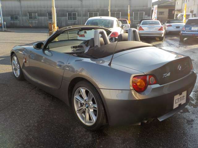ＢＭＷ Ｚ４ ロードスター２．２Ｉ H17年 (関東) 99