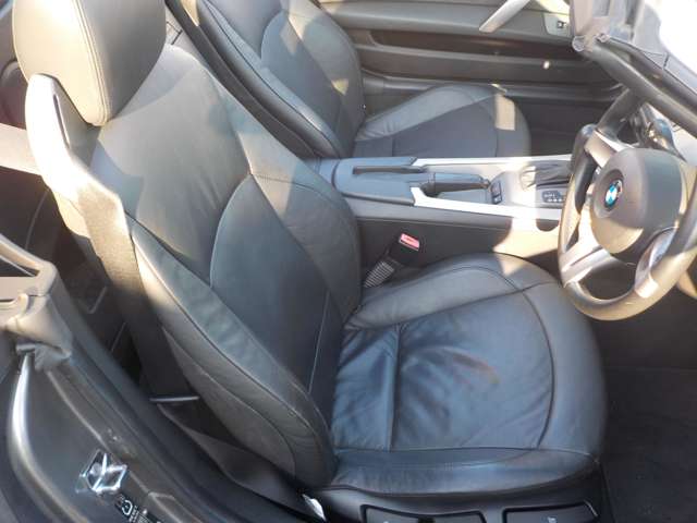 ＢＭＷ Ｚ４ ロードスター２．２Ｉ H17年 (関東) 99