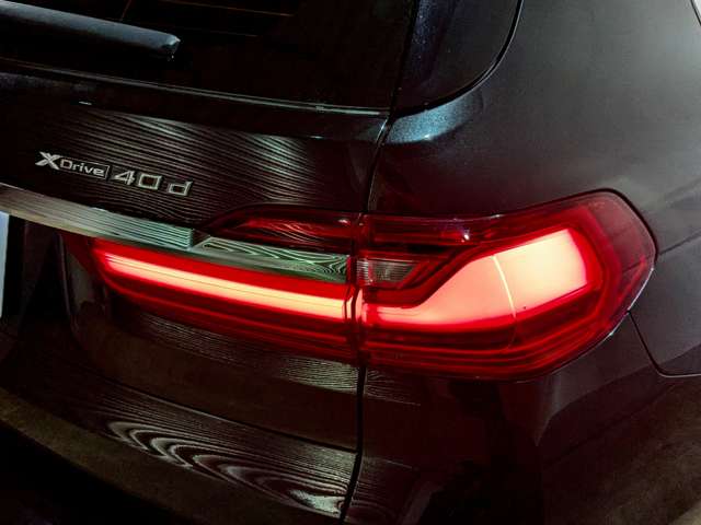 ＢＭＷ Ｘ７ Ｘドライブ４０Ｄ デザイン ピュア エクセレンス ディーゼルターボ ４ＷＤ R3年 (関東) 99