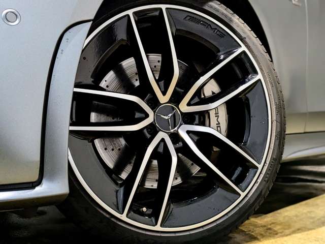 ＡＭＧ ＣＬＳ ＣＬＳ ５３ ４マチックプラス （ＩＳＧ搭載モデル） ４ＷＤ R1年 (関東) 99