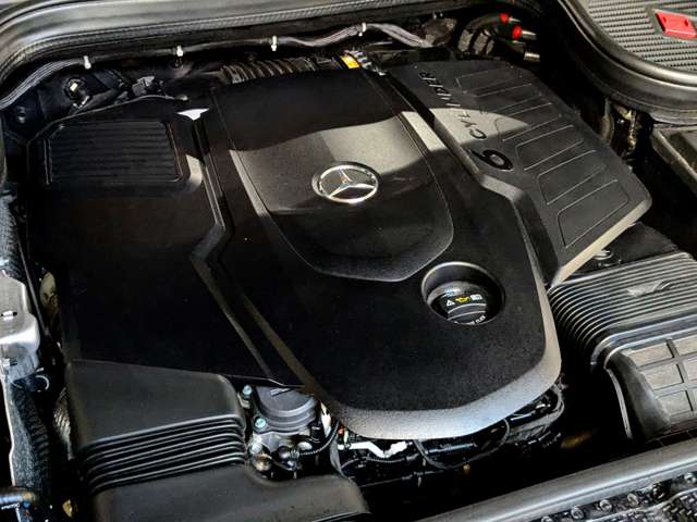 メルセデスベンツ ＧＬＳクラス ４００ Ｄ ４マチック ＡＭＧライン ディーゼルターボ ４ＷＤ R4年 (関東) 99