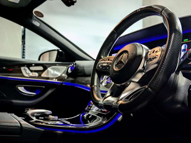 ＡＭＧ ＣＬＳ ＣＬＳ ５３ ４マチックプラス （ＩＳＧ搭載モデル） ４ＷＤ R1年 (関東) 99