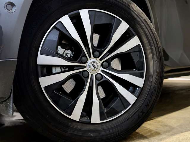 ボルボ ＸＣ６０ Ｂ５ ＡＷＤ モメンタム ４ＷＤ R3年 (関東) 99