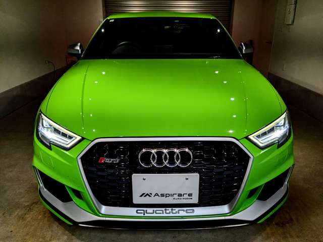 アウディ ＲＳ３　セダン ２．５ ４ＷＤ R3年 (関東) 99