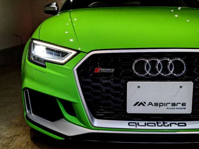 アウディ ＲＳ３　セダン ２．５ ４ＷＤ R3年 (関東) 99