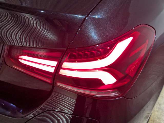 メルセデスベンツ Ａクラス Ａ２５０ Ｅ R3年 (関東) 99