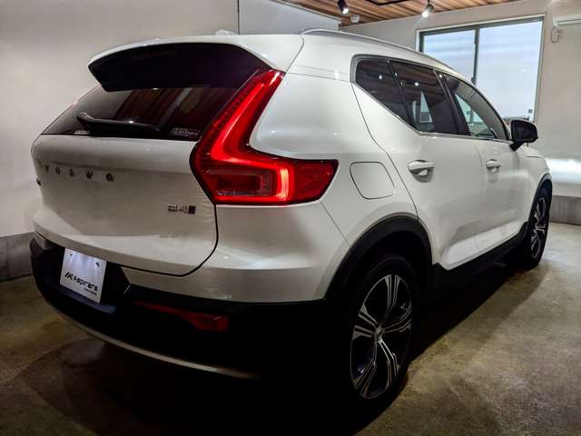 ボルボ ＸＣ４０ Ｂ４ ＡＷＤ インスクリプション ４ＷＤ R3年 (関東) 99
