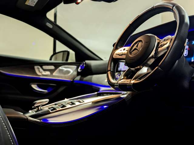 ＡＭＧ ＧＴ　４ドアクーペ ４３ ４マチックプラス ＡＭＧ ライドコントロール プラスパッケージ ４ＷＤ R1年 (関東) 99