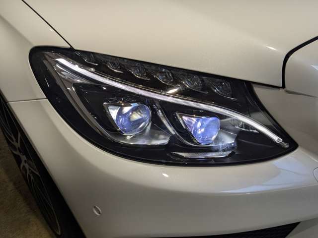 ＡＭＧ Ｃクラスカブリオレ Ｃ４３ ４マチック ４ＷＤ H29年 (関東) 99