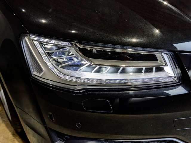 アウディ Ｓ８　プラス プラス ４ＷＤ H29年 (関東) 99