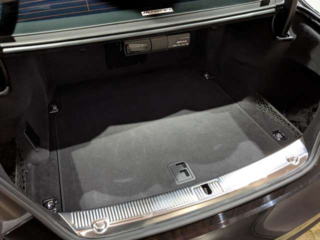 アウディ Ｓ８　プラス プラス ４ＷＤ H29年 (関東) 99