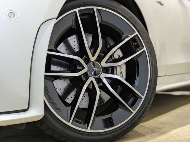 ＡＭＧ ＣＬＳ ＣＬＳ ５３ ４マチックプラス （ＩＳＧ搭載モデル） ４ＷＤ R2年 (関東) 99