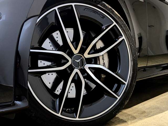 ＡＭＧ ＣＬＳ ＣＬＳ ５３ ４マチックプラス （ＩＳＧ搭載モデル） ４ＷＤ R1年 (関東) 99