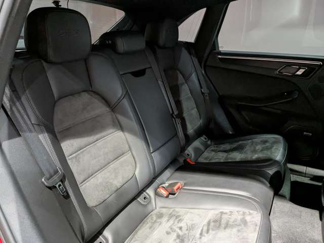 ポルシェ マカン ＧＴＳ ＰＤＫ ４ＷＤ H29年 (関東) 99