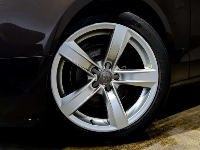 アウディ Ａ５　スポーツバック ２．０ ＴＦＳＩ クワトロ ４ＷＤ H26年 (関東) 99