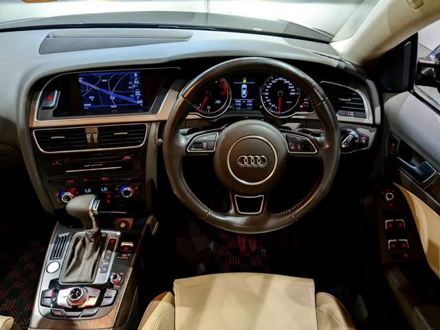 アウディ Ａ５　スポーツバック ２．０ ＴＦＳＩ クワトロ ４ＷＤ H26年 (関東) 99