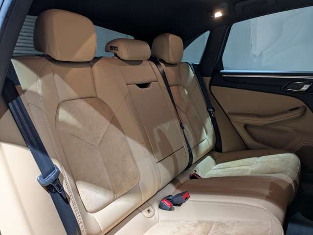 ポルシェ マカン ＰＤＫ ４ＷＤ H29年 (関東) 99
