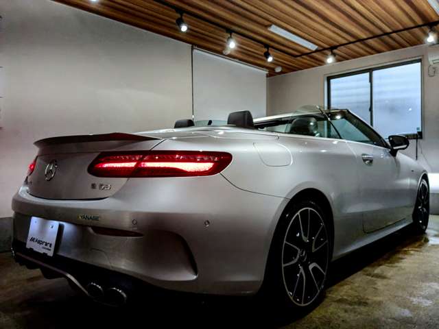 ＡＭＧ Ｅクラスカブリオレ Ｅ５３ ４マチックプラス ４ＷＤ R1年 (関東) 99