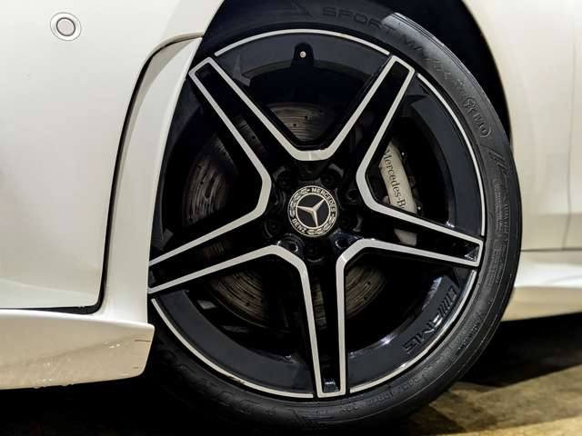 メルセデスベンツ ＣＬＳクラス ＣＬＳ４５０ ４マチック スポーツ エクスクルーシブ パッケージ （ＩＳＧ搭載モデル） ４ＷＤ R1年 (関東) 99