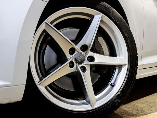 アウディ Ａ５　スポーツバック ２．０ ＴＦＳＩ クワトロ スポーツ ４ＷＤ H29年 (関東) 99