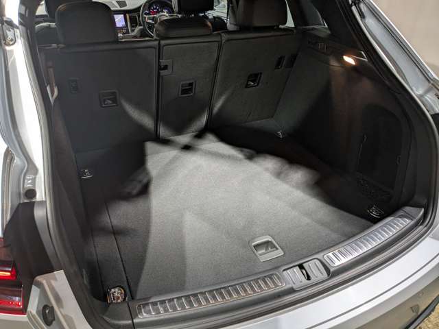 ポルシェ マカン ＧＴＳ ＰＤＫ ４ＷＤ H29年 (関東) 99