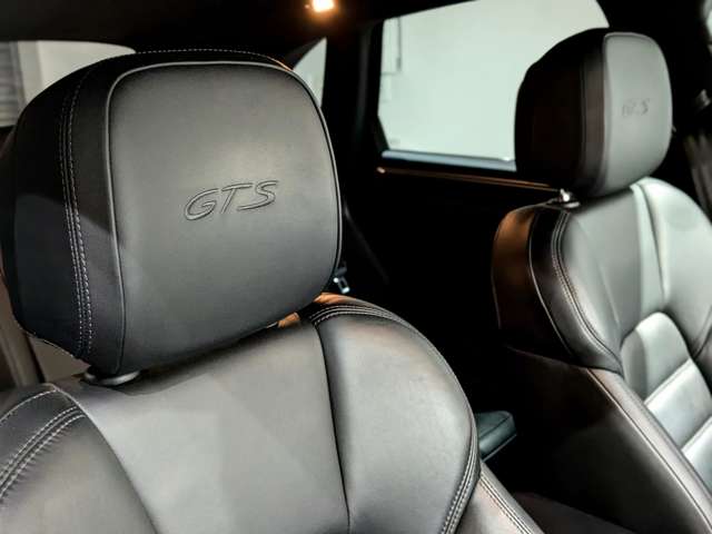 ポルシェ マカン ＧＴＳ ＰＤＫ ４ＷＤ H29年 (関東) 99