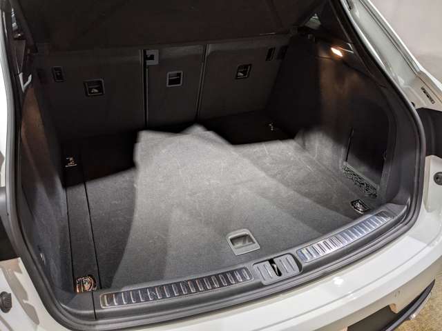 ポルシェ マカン ＰＤＫ ４ＷＤ H29年 (関東) 99