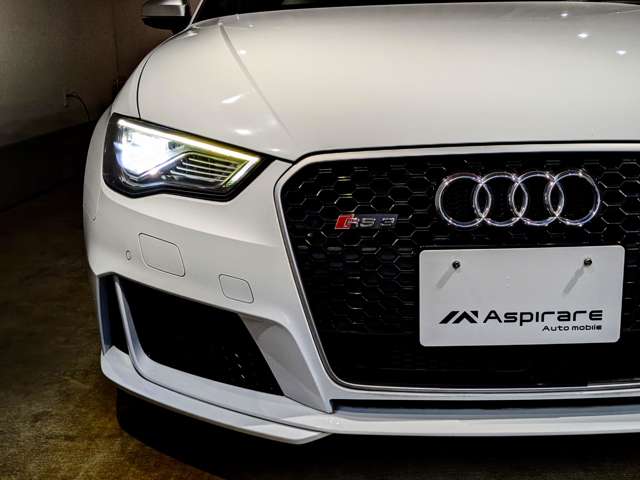 アウディ ＲＳ３　スポーツバック ２．５ ４ＷＤ H28年 (関東) 99