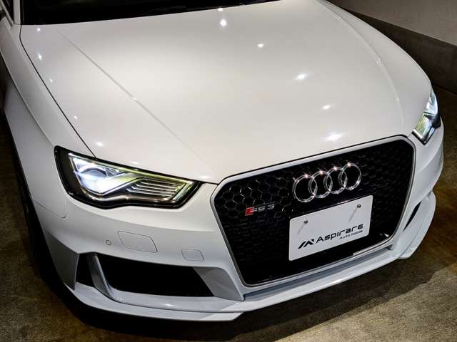 アウディ ＲＳ３　スポーツバック ２．５ ４ＷＤ H28年 (関東) 99