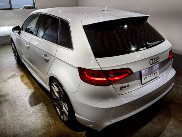 アウディ ＲＳ３　スポーツバック ２．５ ４ＷＤ H28年 (関東) 99
