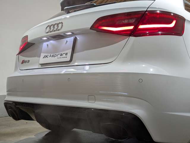 アウディ ＲＳ３　スポーツバック ２．５ ４ＷＤ H28年 (関東) 99