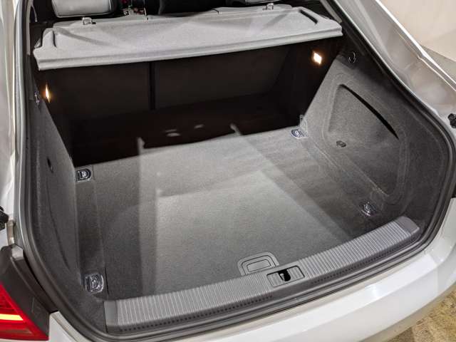アウディ Ａ５　スポーツバック ２．０ ＴＦＳＩ クワトロ ４ＷＤ H27年 (関東) 99