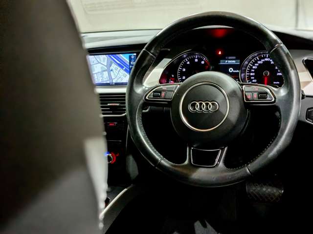 アウディ Ａ５　スポーツバック ２．０ ＴＦＳＩ クワトロ ４ＷＤ H27年 (関東) 99