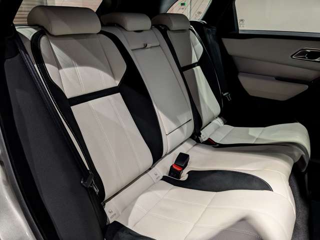 ランドローバー レンジローバーヴェラール Ｒダイナミック Ｓ ２．０Ｌ Ｄ１８０ ディーゼルターボ ４ＷＤ H30年 (関東) 99