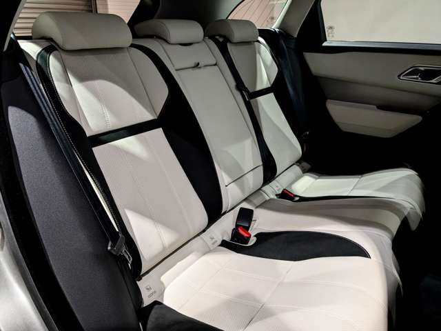 ランドローバー レンジローバーヴェラール Ｓ ２．０Ｌ Ｄ１８０ ディーゼルターボ ４ＷＤ H29年 (関東) 99