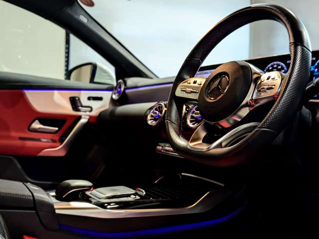 ＡＭＧ ＣＬＡ　シューティングブレーク ＣＬＡ ３５ ４マチック ４ＷＤ R2年 (関東) 99