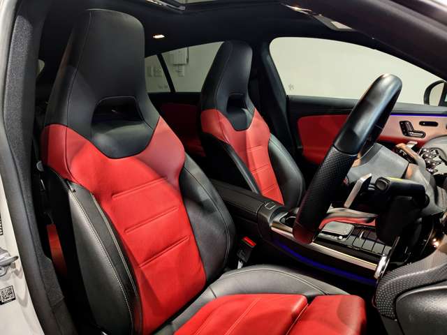ＡＭＧ ＣＬＡ　シューティングブレーク ＣＬＡ ３５ ４マチック ４ＷＤ R2年 (関東) 99